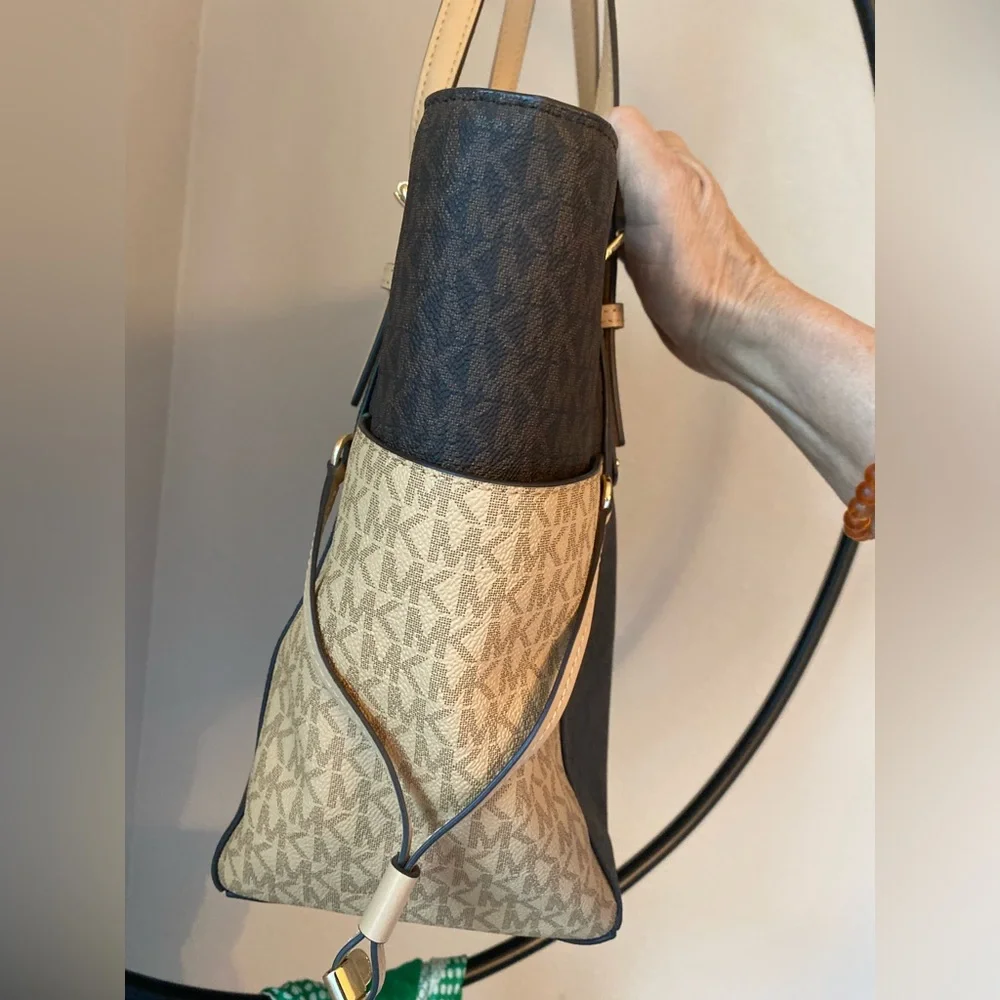 Dark Brown and Beige Bag Michael Kors Voyager East West Tote